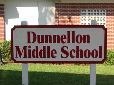 Dunnellon dad behind bars after threat to shoot students at middle school